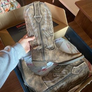 Durango Dreamcatcher Boots